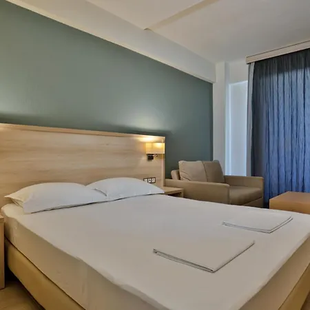 Alarzo Rooms Paralia Katerinis Exterior photo