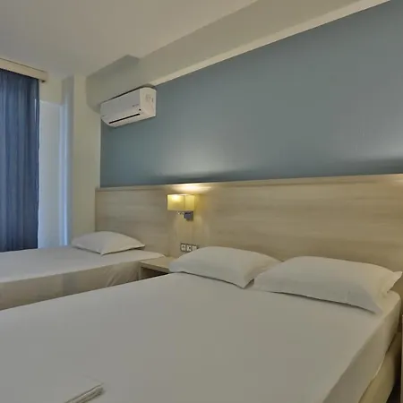 Alarzo Rooms Paralia Katerinis Exterior photo